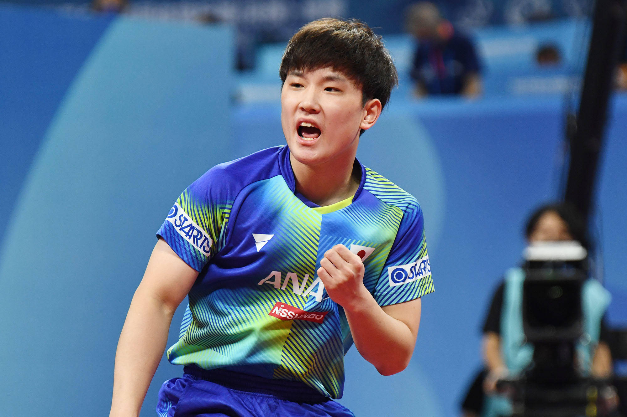 NBA新秀观察：状元秀首场表现,